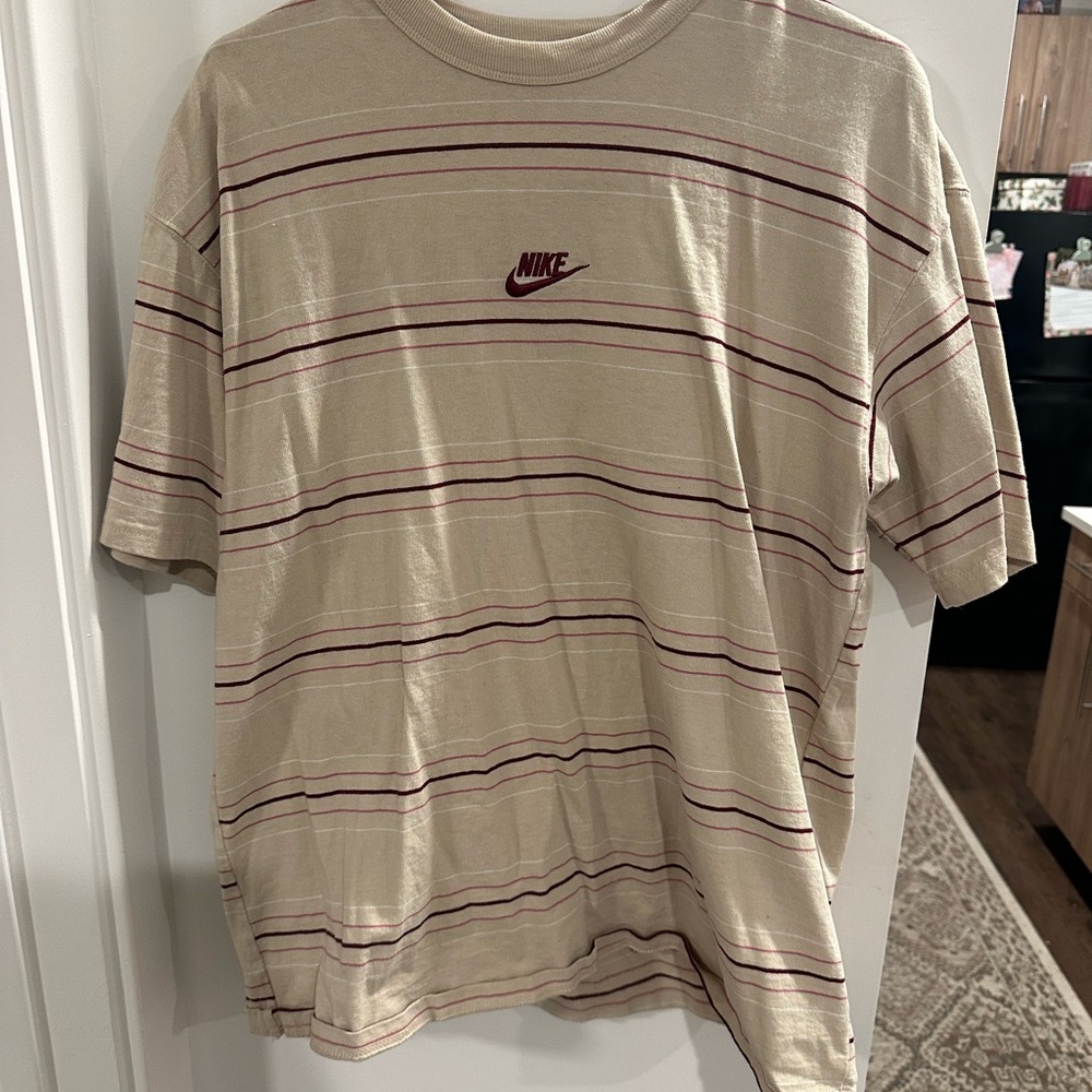 Nike Men's Beige Striped T-Shirt
